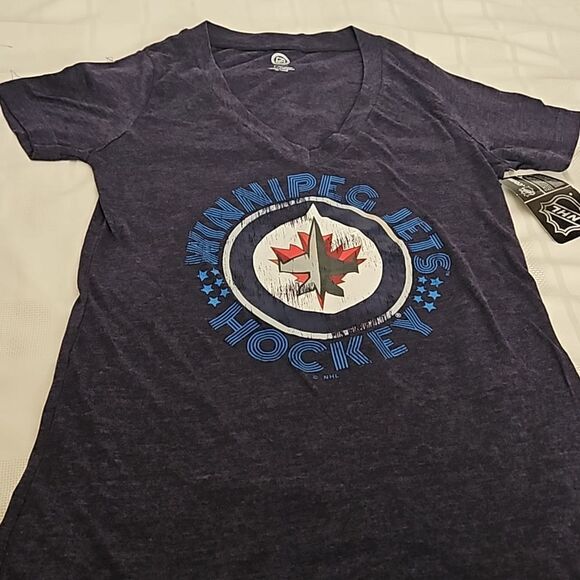 NHL Women's Hockey Logo Winnipeg Jets T-shirt Navy Blue Medium - Picture 14 of 16